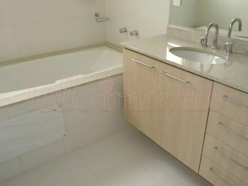 Apartamento para alugar com 3 quartos, 173m² - Foto 17