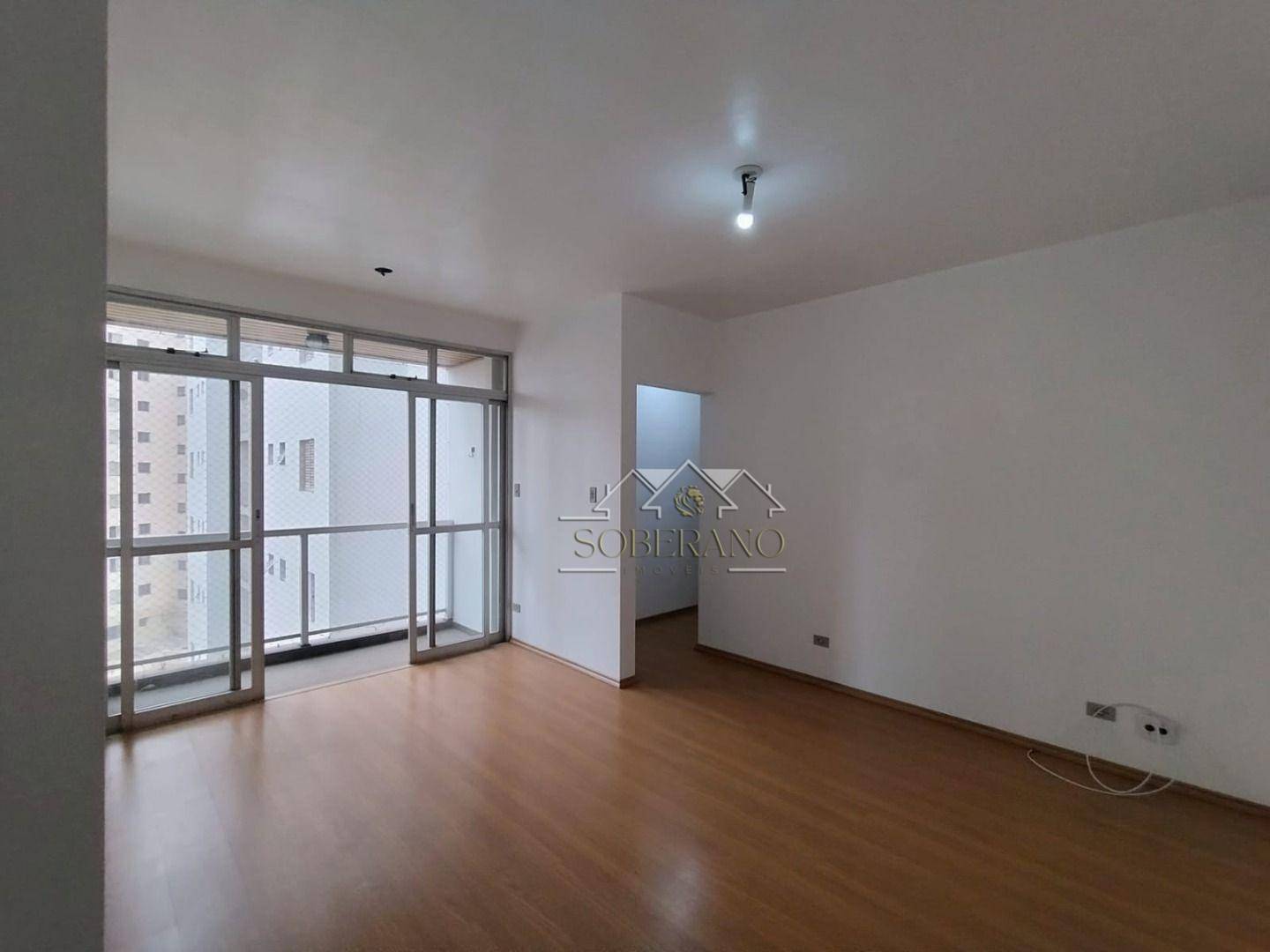 Apartamento à venda com 2 quartos, 68m² - Foto 27