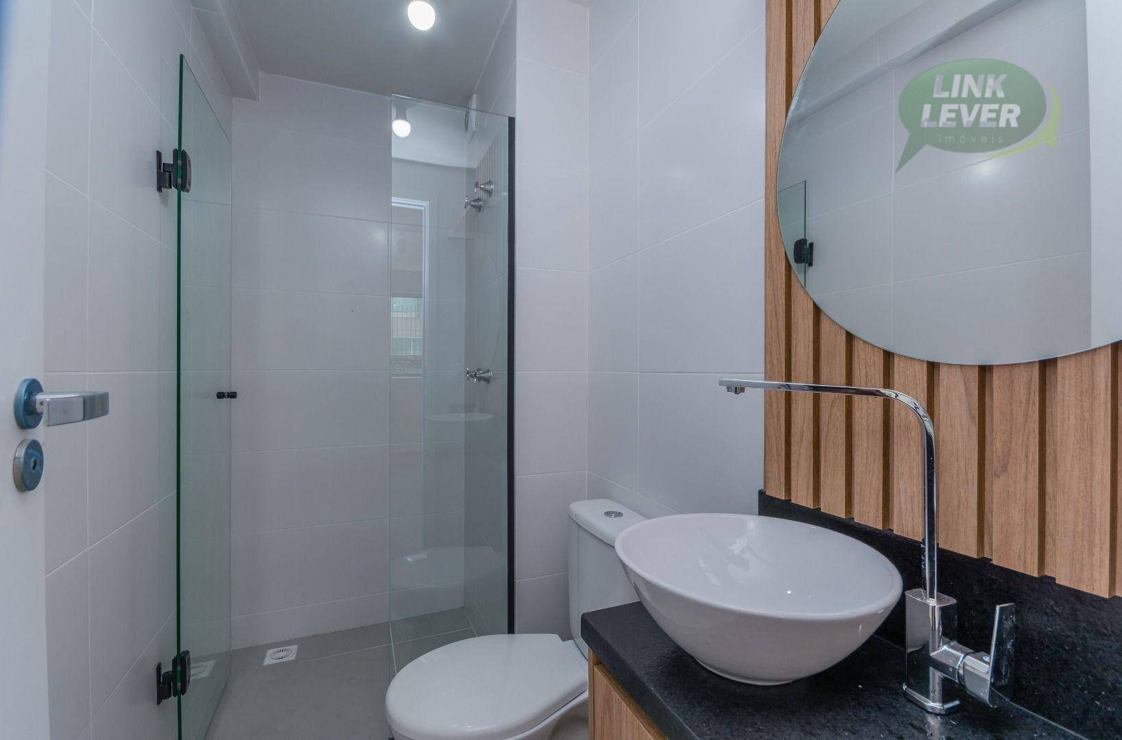 Apartamento para alugar com 2 quartos, 64m² - Foto 24
