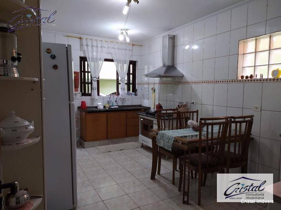 Casa à venda com 3 quartos, 150m² - Foto 9