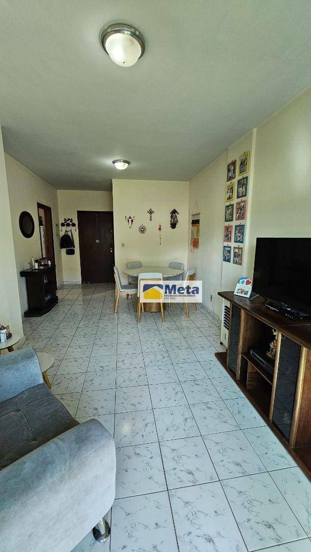 Apartamento à venda com 2 quartos, 78m² - Foto 2