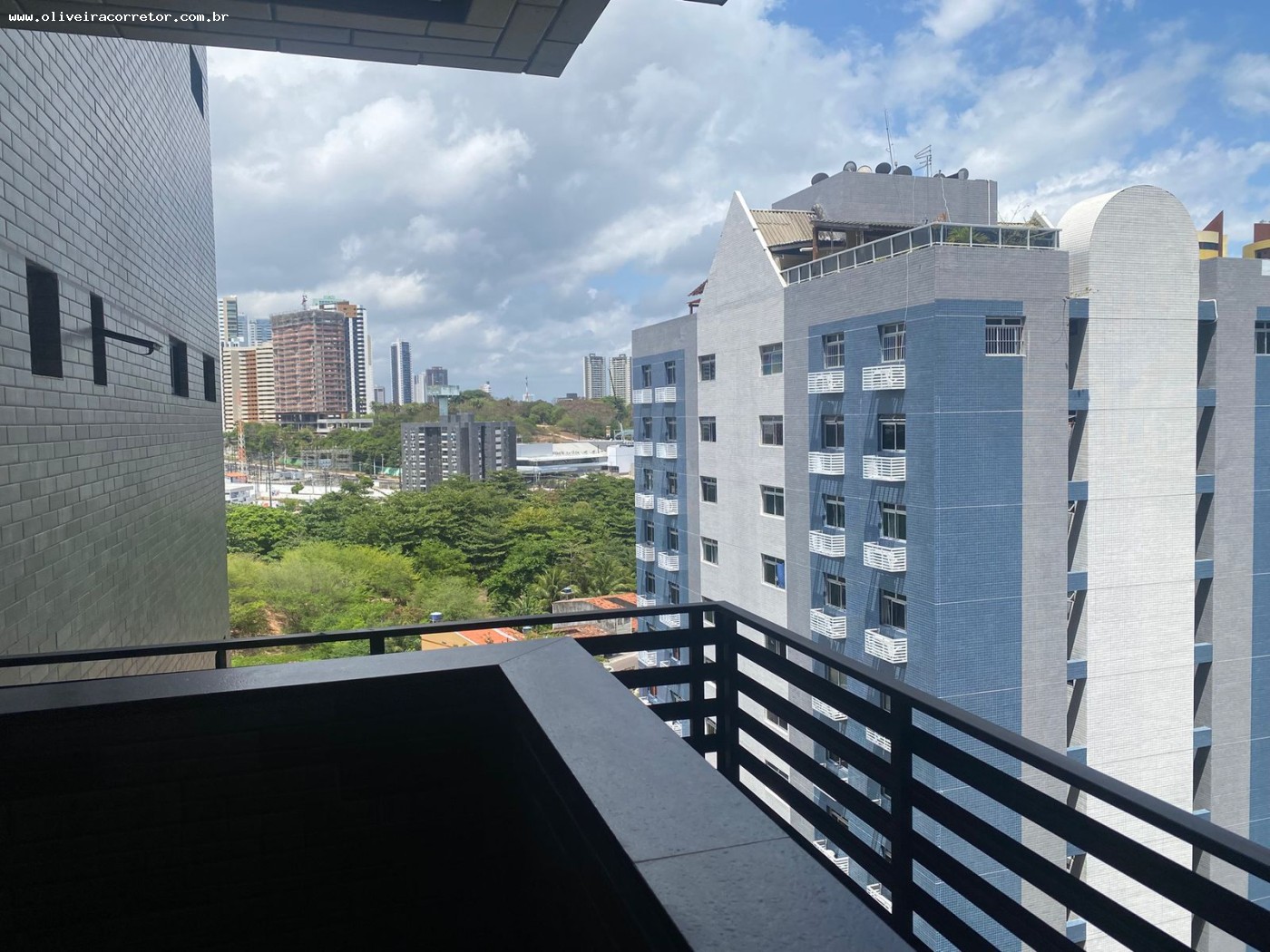 Apartamento à venda com 3 quartos, 77m² - Foto 47