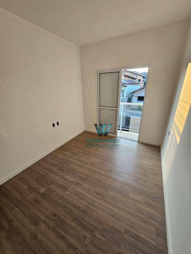 Casa à venda com 3 quartos, 130m² - Foto 17