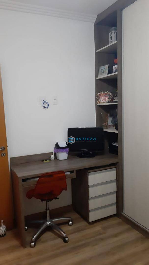 Apartamento à venda com 2 quartos, 74m² - Foto 24