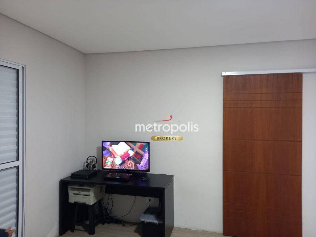 Sobrado à venda com 2 quartos, 200m² - Foto 16