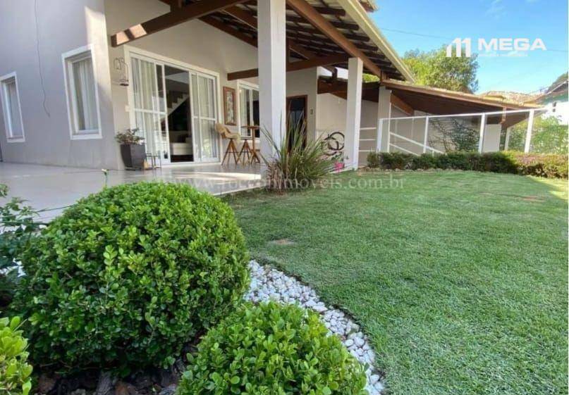 Casa à venda com 4 quartos, 250m² - Foto 6