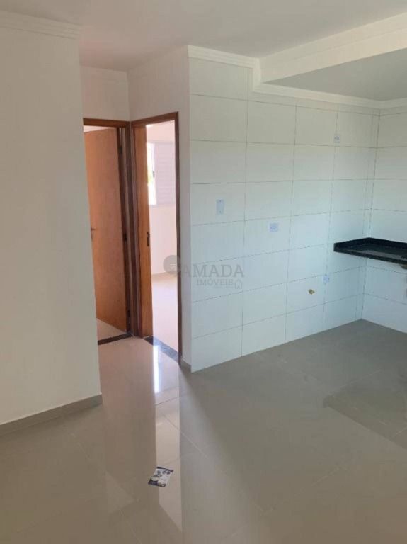 Apartamento para alugar com 2 quartos, 42m² - Foto 4