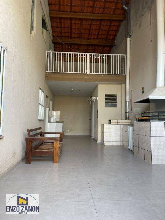 Sobrado à venda com 4 quartos, 200m² - Foto 28