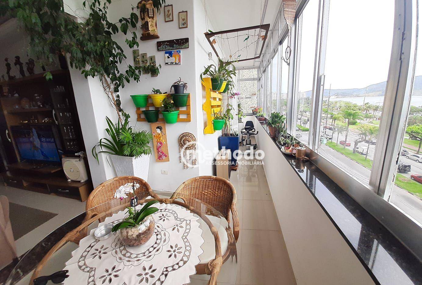 Apartamento à venda com 3 quartos, 110m² - Foto 7