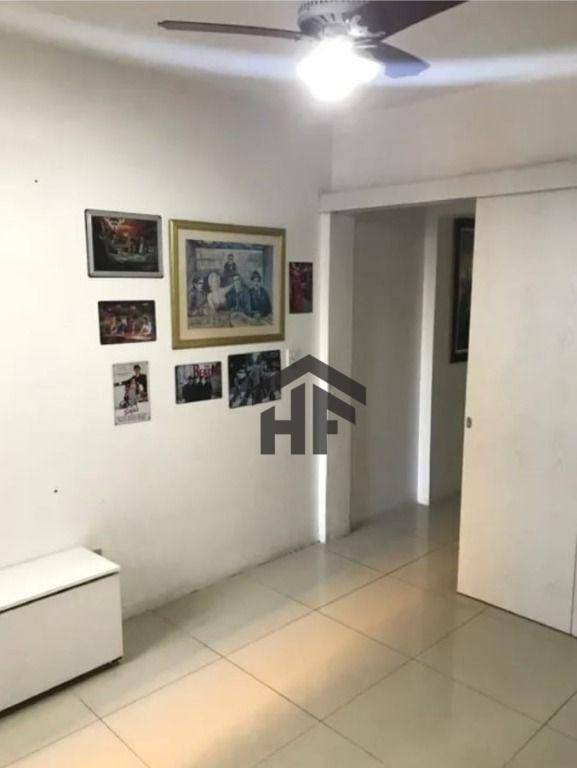 Apartamento à venda com 3 quartos, 142m² - Foto 5