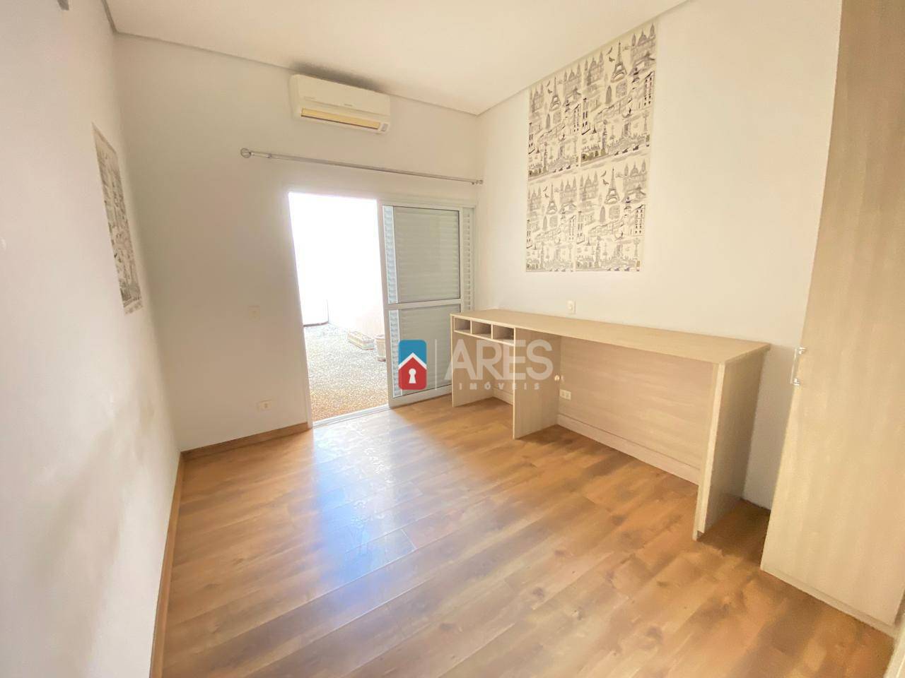 Casa à venda com 3 quartos, 189m² - Foto 15