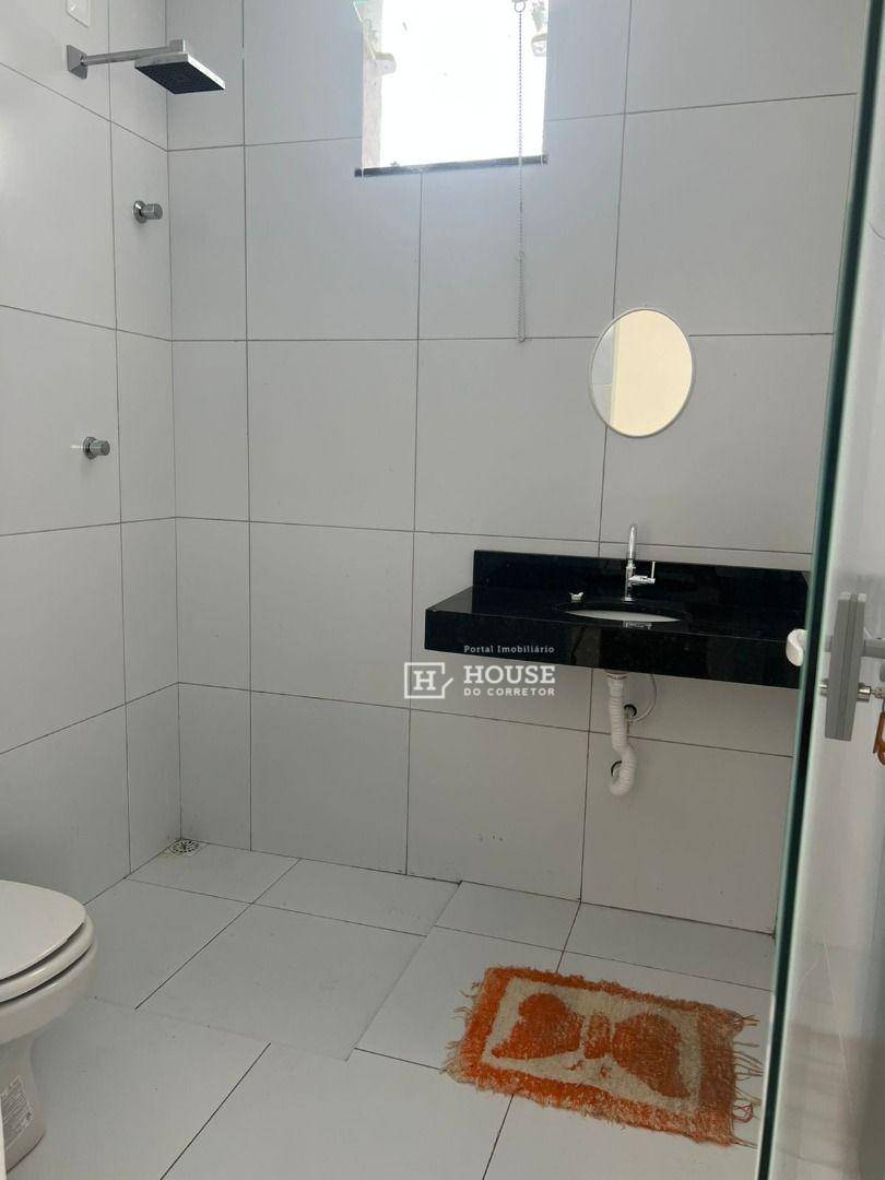 Casa à venda com 3 quartos, 180m² - Foto 4