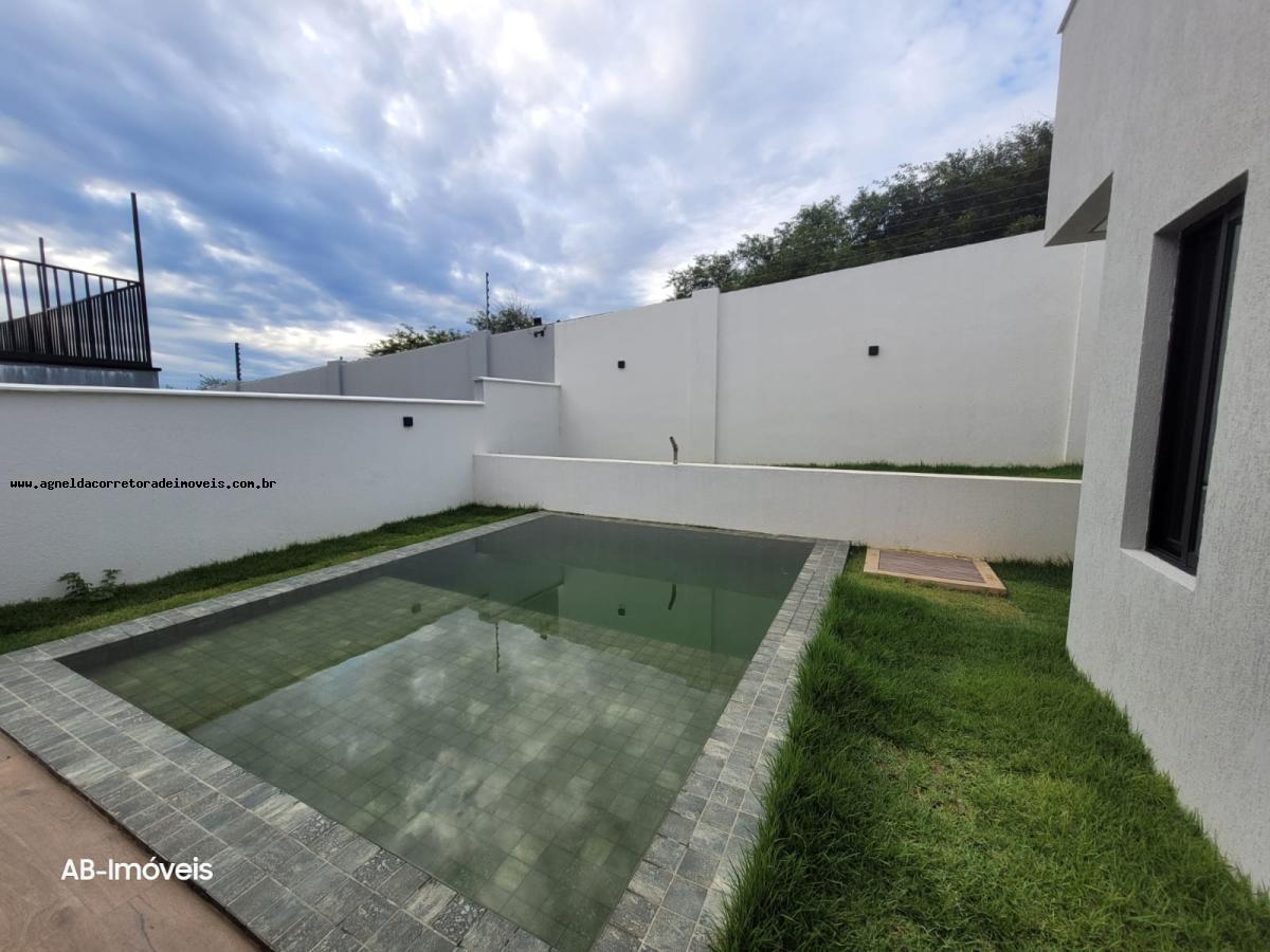 Casa de Condomínio à venda com 3 quartos, 220m² - Foto 17