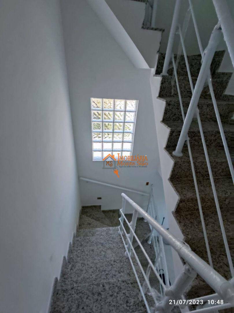 Sobrado à venda com 3 quartos, 160m² - Foto 11