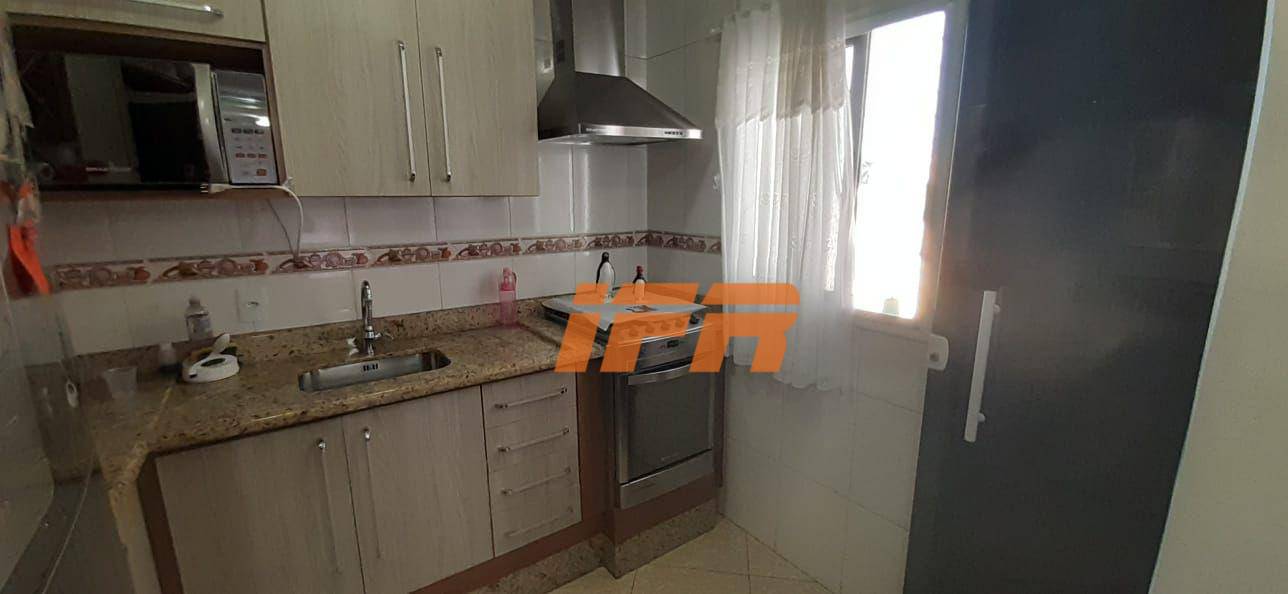 Apartamento à venda com 3 quartos, 76m² - Foto 21