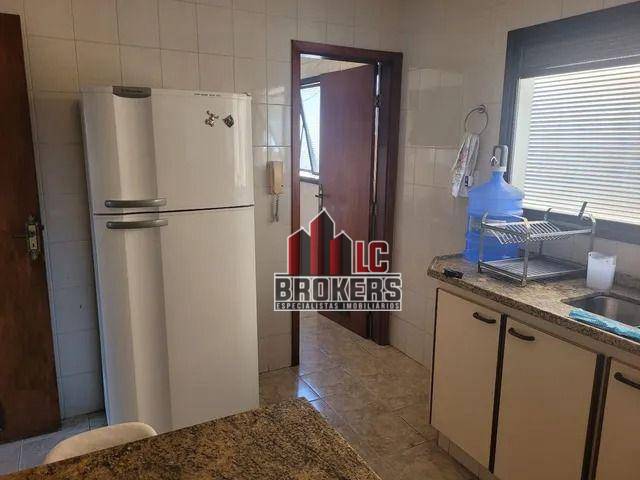 Apartamento para alugar com 3 quartos, 110m² - Foto 4