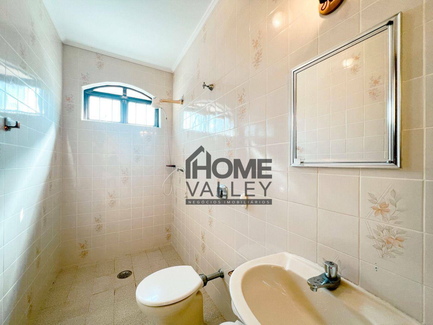 Casa à venda com 3 quartos, 351m² - Foto 13