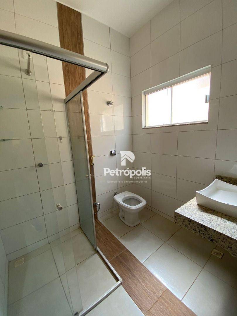 Casa à venda com 3 quartos, 198m² - Foto 12