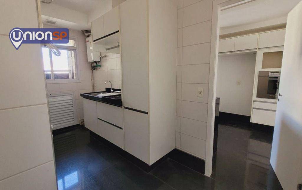 Apartamento à venda com 3 quartos, 180m² - Foto 22