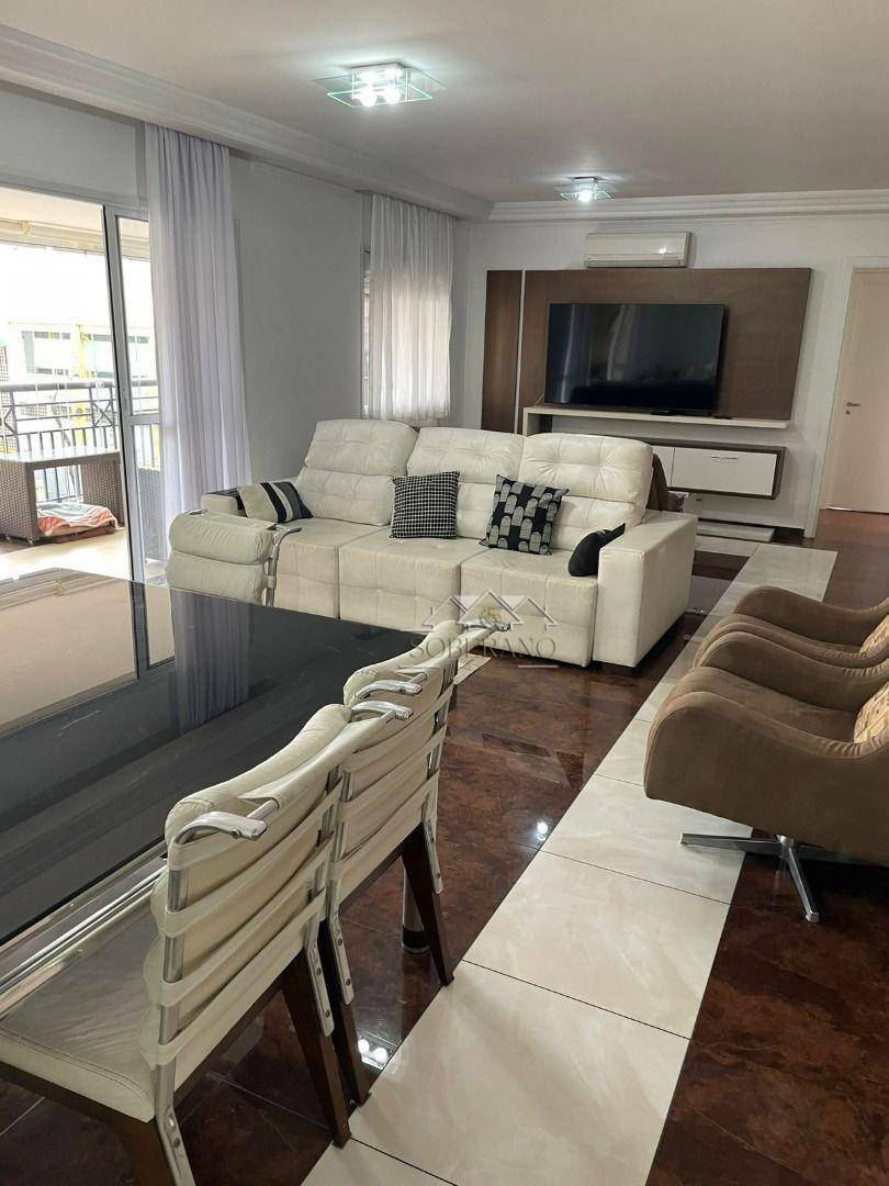 Apartamento à venda com 3 quartos, 133m² - Foto 1