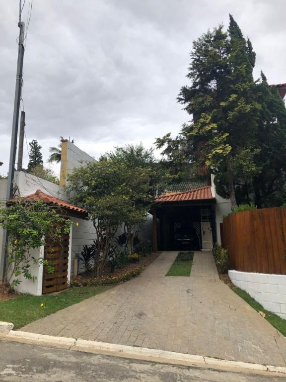 Casa de Condomínio à venda com 5 quartos, 380m² - Foto 3