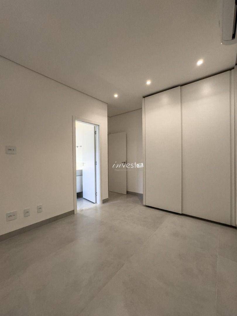 Casa à venda com 3 quartos, 203m² - Foto 7