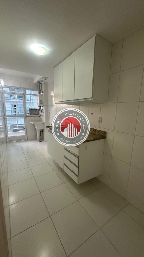 Apartamento à venda com 2 quartos, 72m² - Foto 10