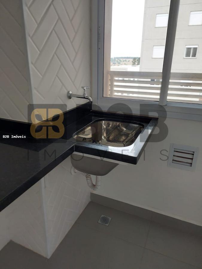 Apartamento à venda com 2 quartos, 69m² - Foto 6