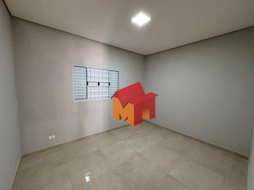 Casa para alugar com 3 quartos, 130m² - Foto 13