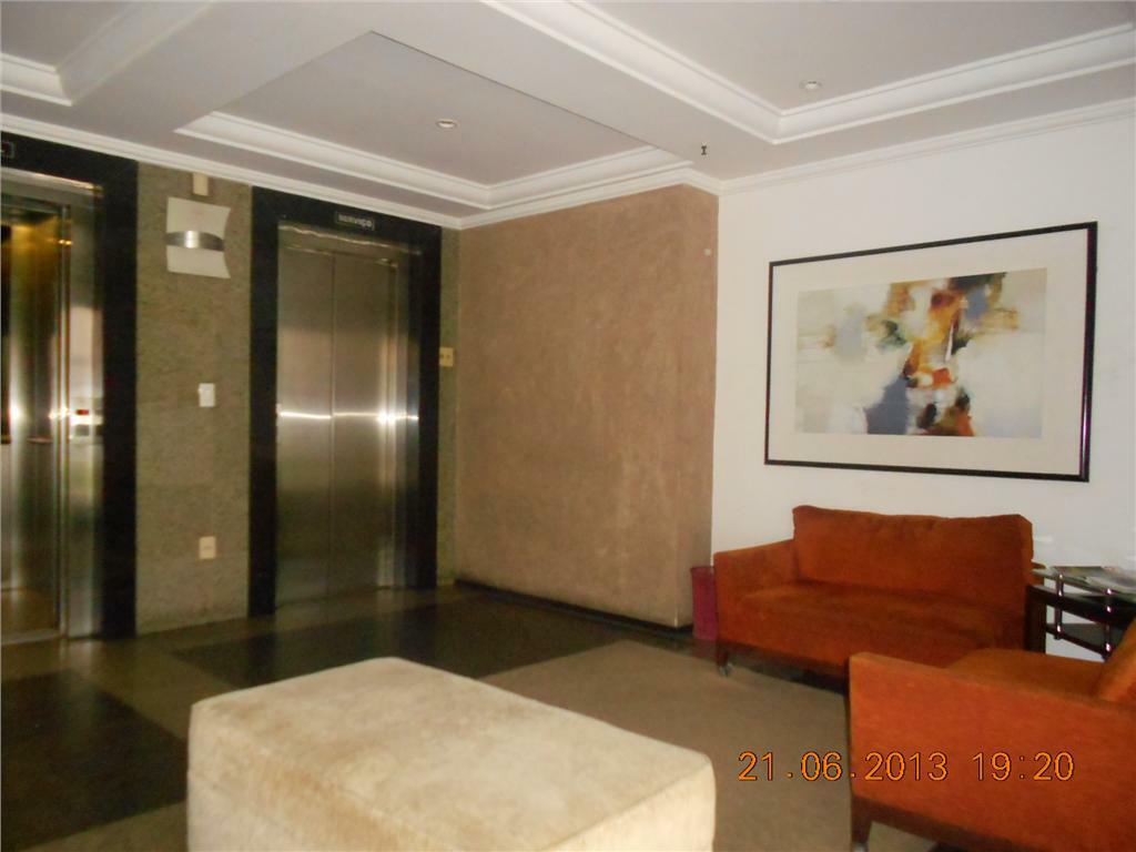 Apartamento à venda com 2 quartos, 62m² - Foto 6