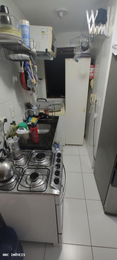 Apartamento à venda com 1 quarto, 29m² - Foto 3