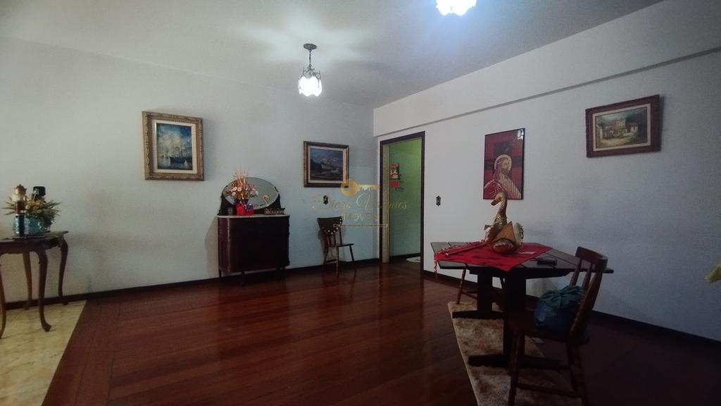 Apartamento à venda com 3 quartos, 131m² - Foto 3