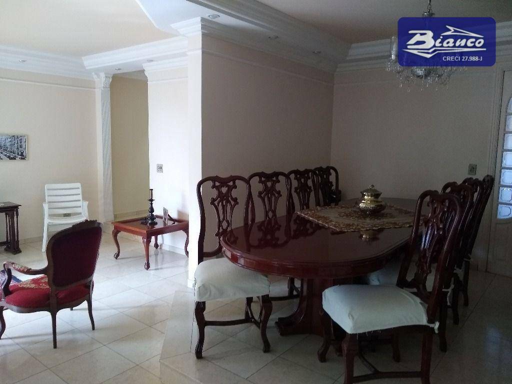 Apartamento à venda com 4 quartos, 168m² - Foto 2