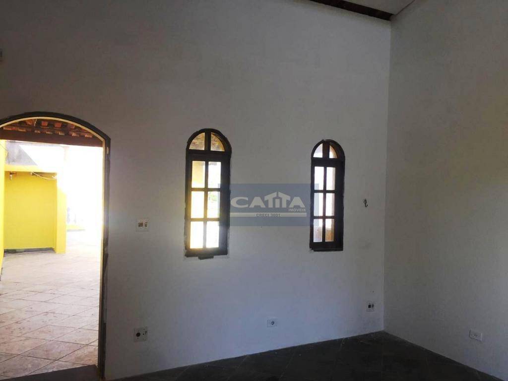 Sobrado à venda com 3 quartos, 260m² - Foto 9