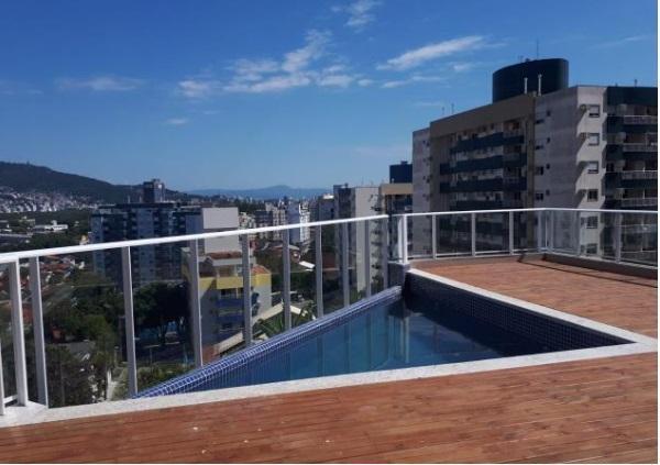 Apartamento à venda com 2 quartos, 65m² - Foto 10