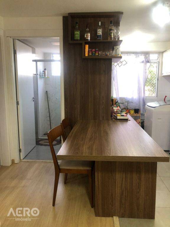 Apartamento à venda com 2 quartos, 47m² - Foto 1