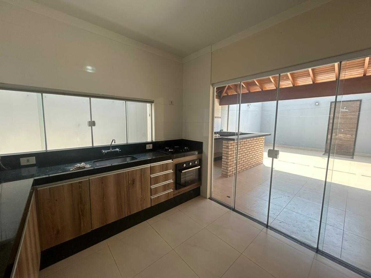 Casa para alugar com 3 quartos, 190m² - Foto 19