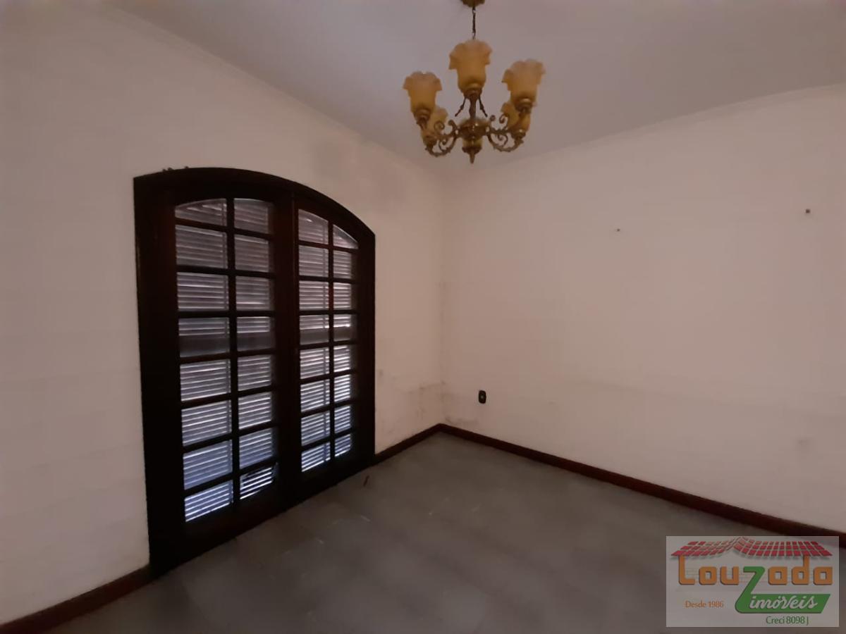 Casa à venda com 4 quartos, 345m² - Foto 12