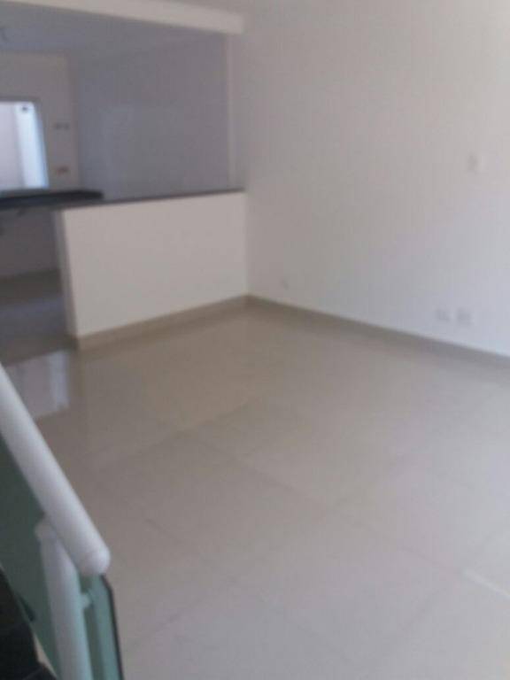 Sobrado à venda com 3 quartos, 100m² - Foto 13