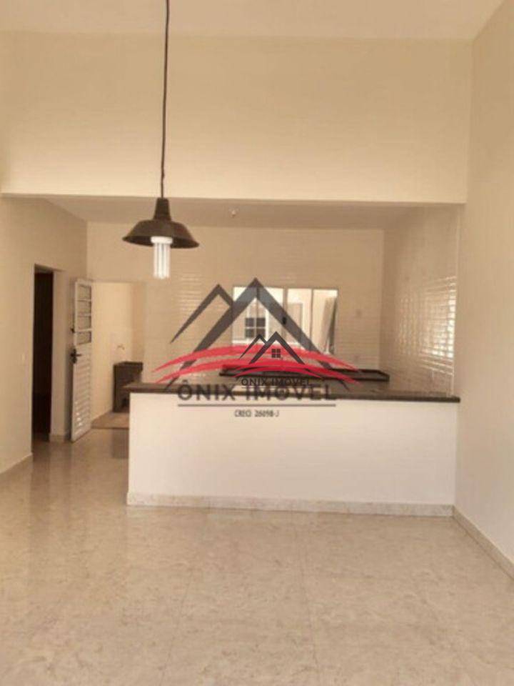 Casa à venda e aluguel com 3 quartos, 137m² - Foto 3