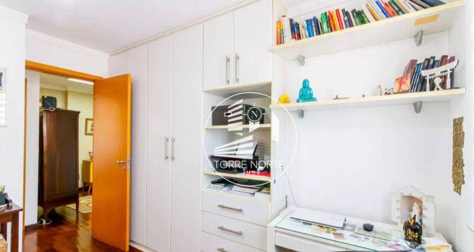 Apartamento à venda com 3 quartos, 140m² - Foto 29