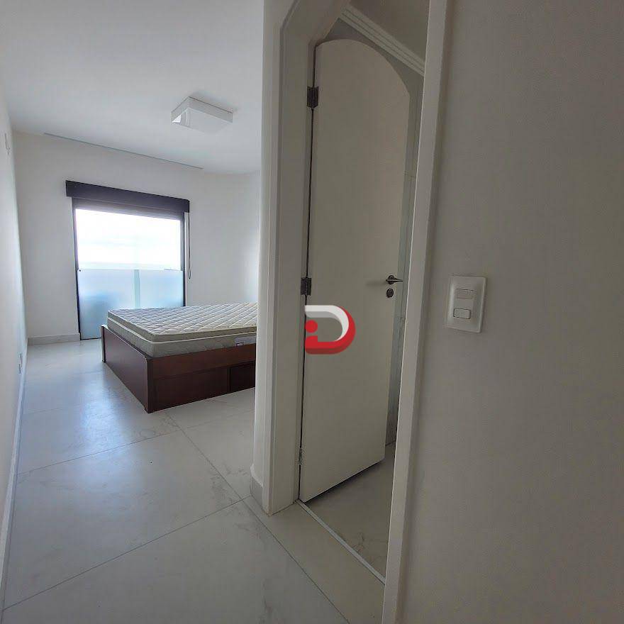 Apartamento à venda e aluguel com 3 quartos, 150m² - Foto 20