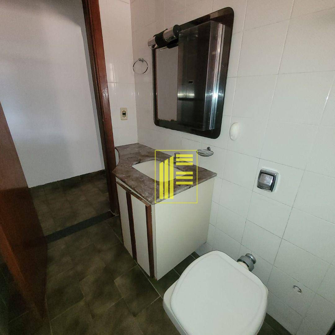 Casa para alugar com 2 quartos, 70m² - Foto 8