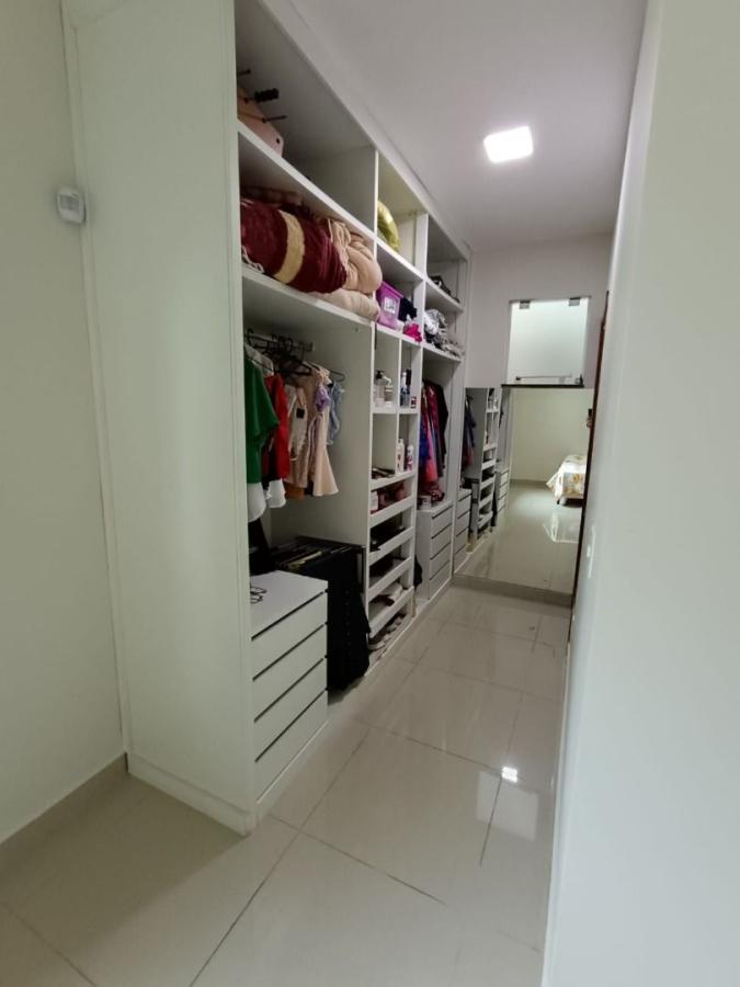 Casa à venda com 3 quartos, 260m² - Foto 22