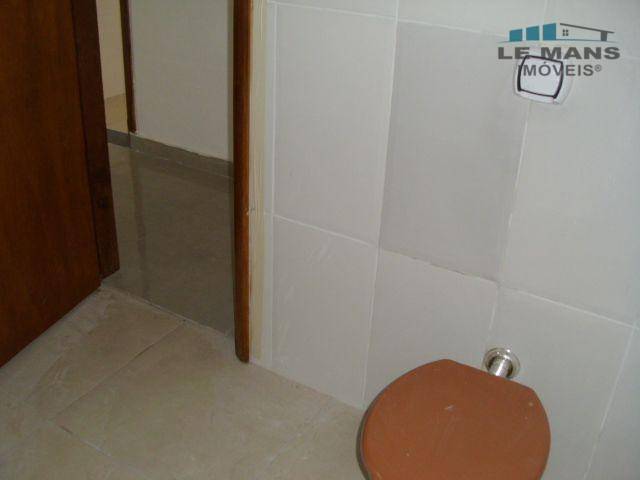 Casa à venda com 3 quartos, 80m² - Foto 8