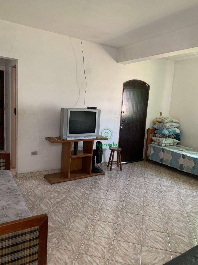 Sobrado à venda com 3 quartos, 232m² - Foto 6