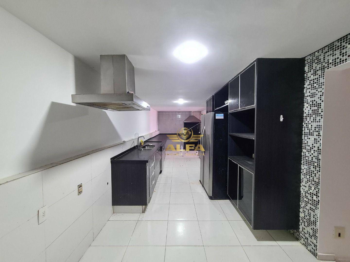 Casa de Condomínio à venda com 4 quartos, 268m² - Foto 11