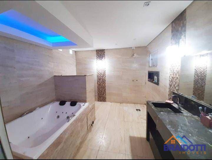 Chácara à venda com 3 quartos, 300m² - Foto 3