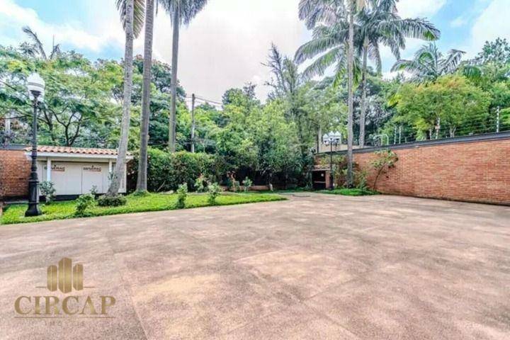 Casa à venda e aluguel com 5 quartos, 520m² - Foto 6