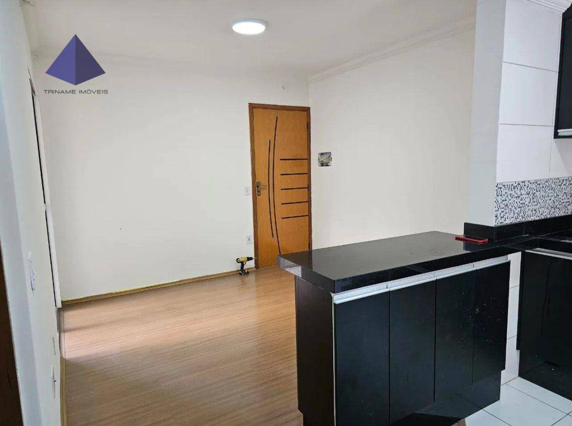 Apartamento à venda com 2 quartos, 47m² - Foto 3